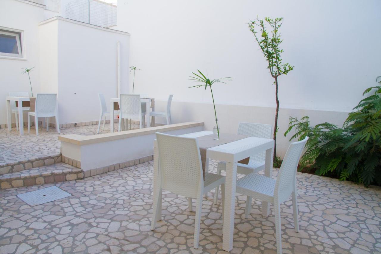 Dimora Ausentum Hotel Torre San Giovanni Buitenkant foto